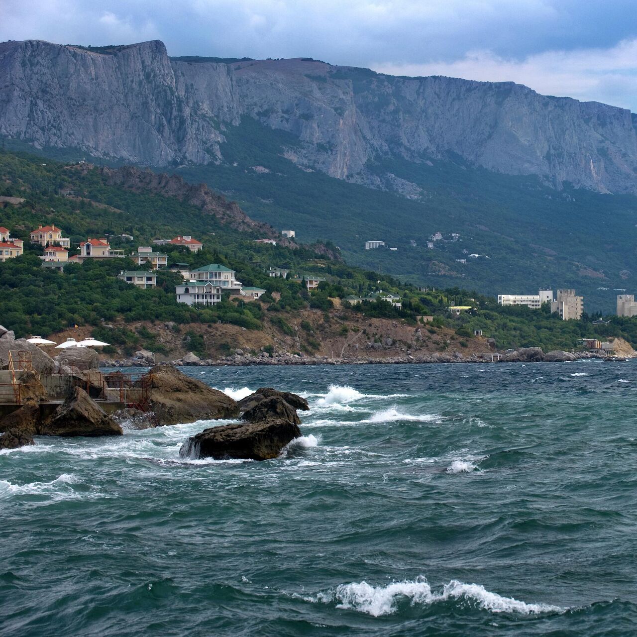 В Ялте запретили купание в море – где закрыты пляжи - РИА Новости Крым,  24.06.2024