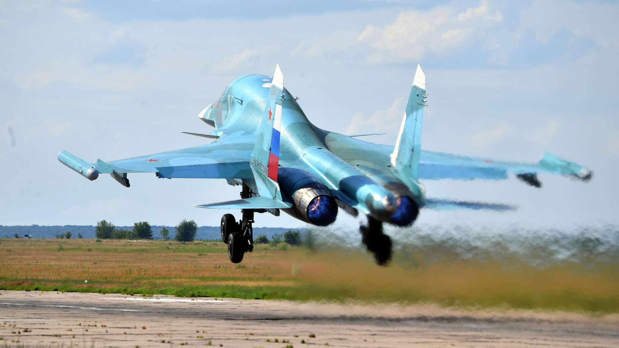 Су-34 двухдвигательный реактивный
