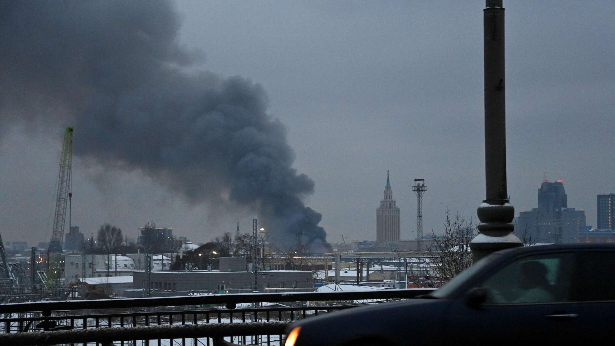 Москва 20 ноября. Пожар в Москве. Пожар в здании. Пожар в Москва Сити сейчас. Пожар в Москве 2022.