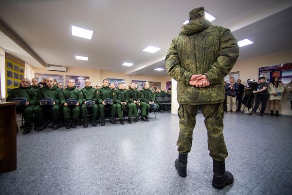 В Крыму призывников провожают к месту службы. Проводы состоялись на территории военного комиссариата Республики Крым 