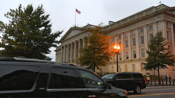Здание министерства финансов США в Вашингтоне.