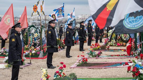 В Севастополе на Аллее Славы почтили память героев СВО