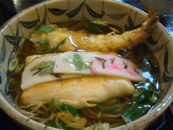Тошикоши Соба (новогодняя Соба) – традиционное блюдо в национальной японской кухне, которое кушают 31 декабря