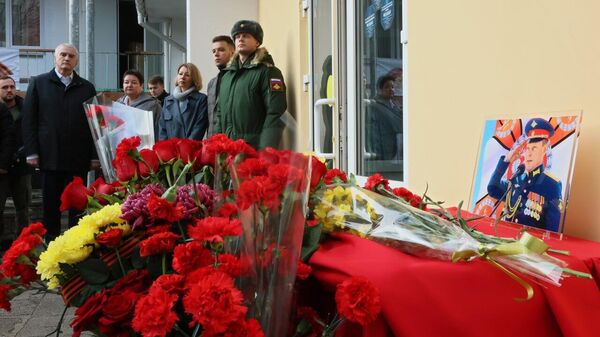 В Симферополе увековечили память героя СВО гвардии полковника Алексея Аврамченко