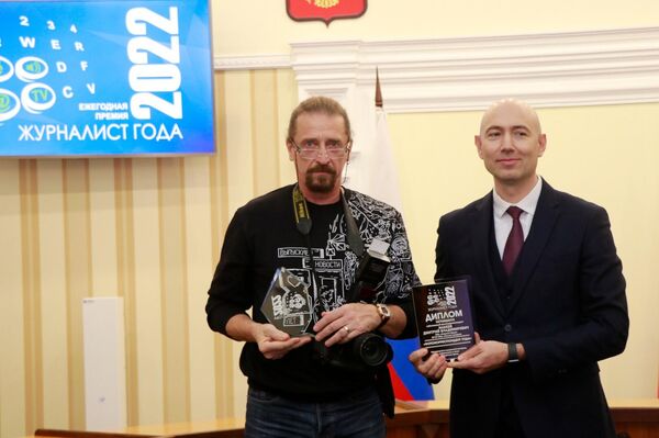 Собственный фотокорреспондент РИА Новости Крым Дмитрий Макеев стал победителем в номинации Фотокорреспондент года
