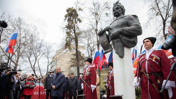 В Крыму прошли праздничные мероприятия в честь 368-й годовщины Переяславской рады