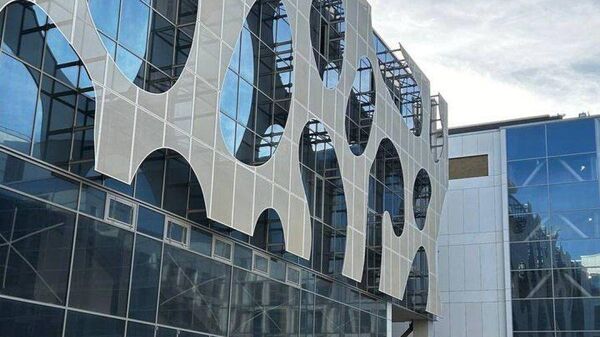 Здание театра оперы и балета на мысе Хрустальном в Севастополе готово на 95% 