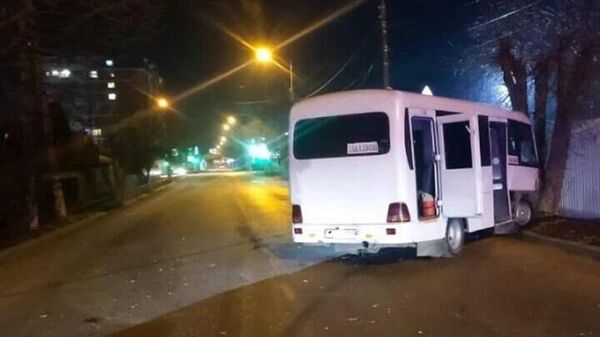 В Славянске-на-Кубани при столкновении автобуса и легкового авто пострадали 10 человек