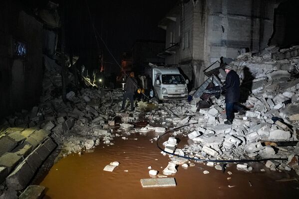 Разрушения после землетрясения в сирийском Джандарисе 