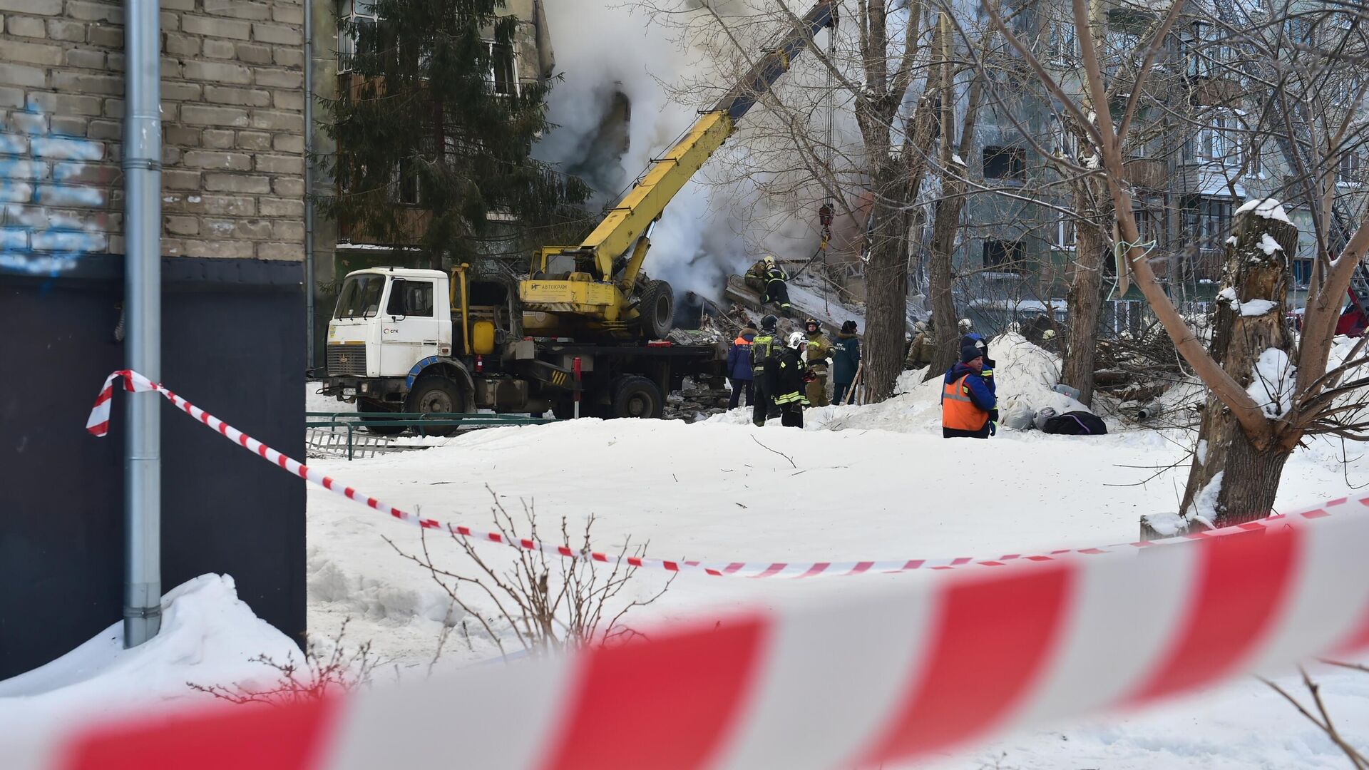 Взрыв газа в жилом доме в Новосибирске - РИА Новости, 1920, 09.02.2023