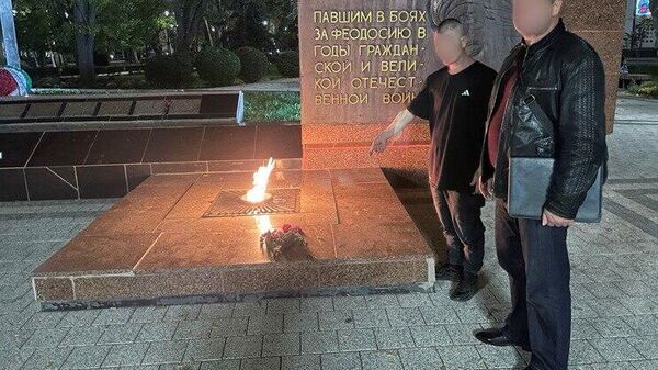 Житель Симферополя признан виновным в осквернении братской могилы советских воинов в Феодосии