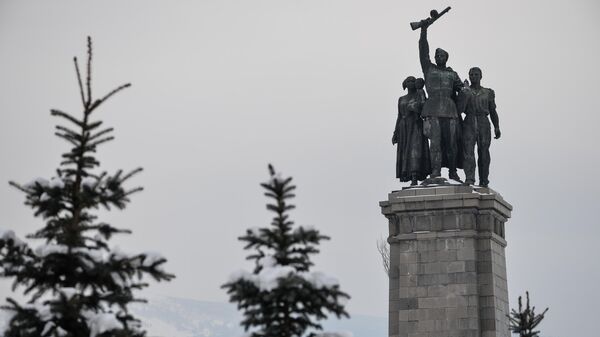 Памятник Советской армии в честь советских воинов-освободителей в Софии