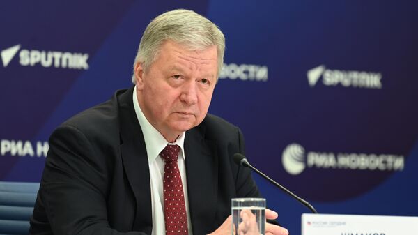 Председатель Федерации Независимых Профсоюзов России Михаил Шмаков 