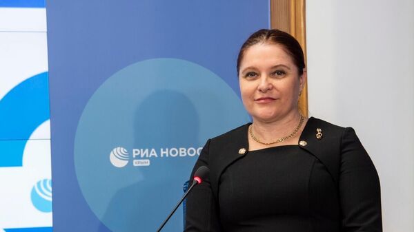 Хормейстер Севастопольского камерного хора Татьяна Барсова Хормейстер Севастопольского камерного хора Татьяна Барсова