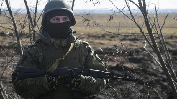 Военнослужащий РФ на позициях в южном секторе спецоперации.