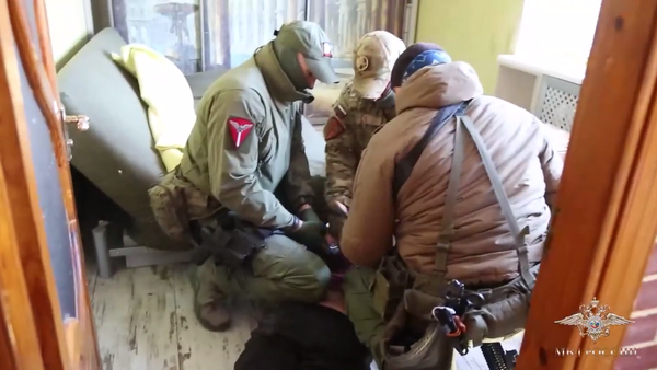 В Крыму задержали черных риелторов за аферы с квартирами в Симферополе и землей на ЮБК