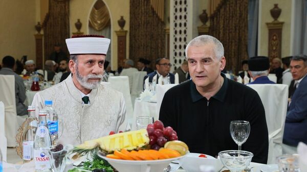 Глава Крыма Сергей Аксенов и муфтий мусульман Крыма Эмирали Аблаев