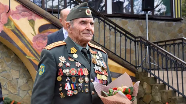 Ветеран Великой Отечественной войны Анатолий Медведь