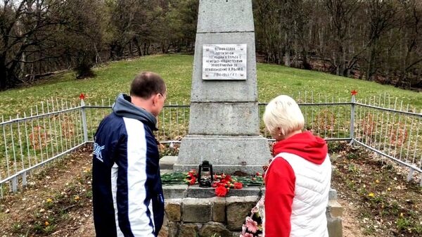 В Крыму встретили частицу Вечного Огня с могилы Неизвестного солдата