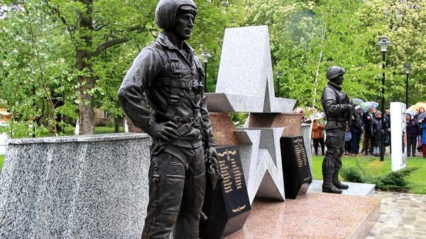 Первый в Крыму памятник бойцам, погибшим в ходе спецоперации