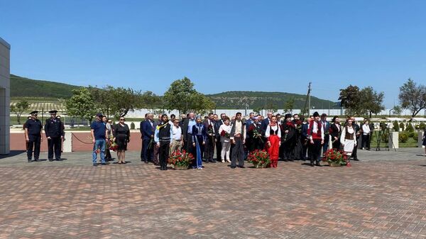 Траурные мероприятия в честь Дня памяти жертв депортации народов Крыма