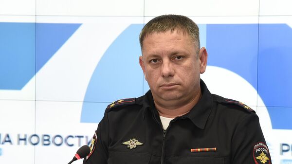 Заместитель начальника управления по вопросам миграции МВД по Республике Крым Дмитрий Немерович