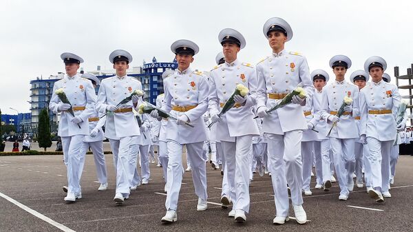В Севастопольском президентском кадетском училище прозвучал последний звонок