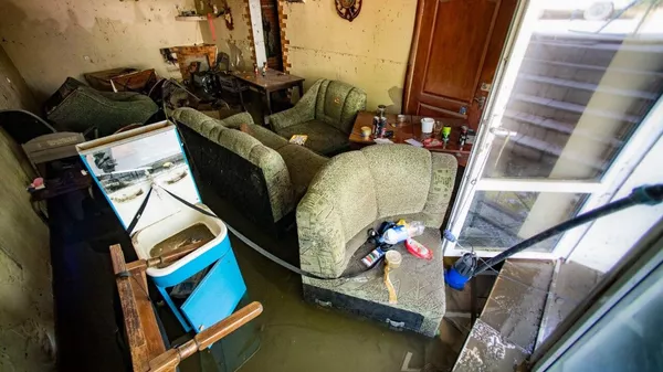 Вода в доме Татьяны