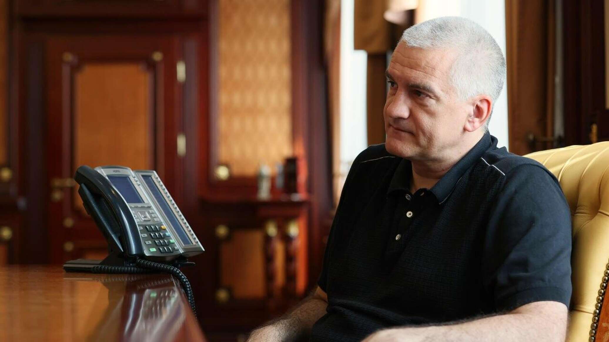 Глава крыма. Сергей аксёнов глава крыма. Фото сергей скоробогатько симферополь. Аксёнова владимира валентиновича. Глава крыма.