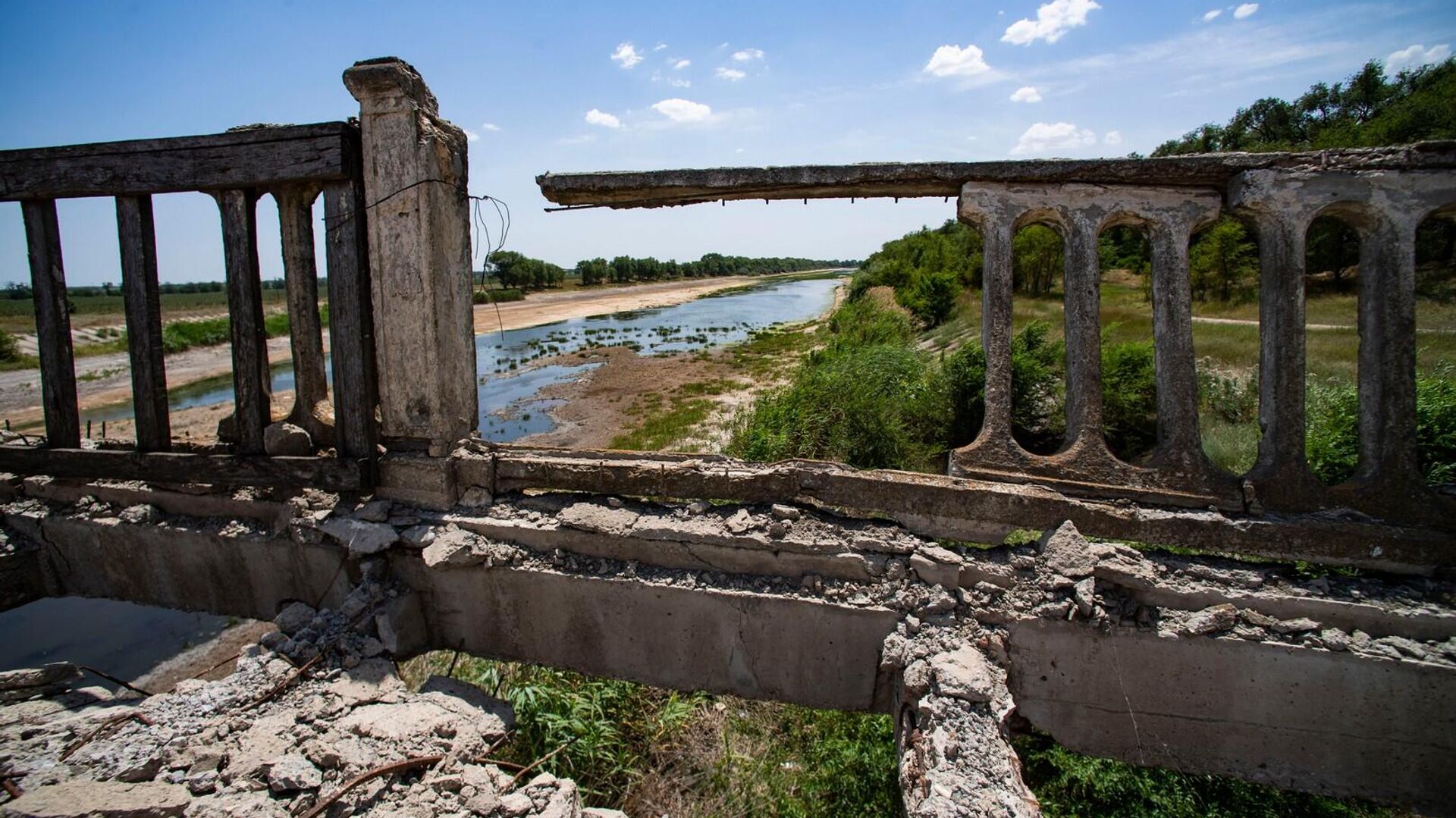 Северо-Крымский канал после разрушения плотины на Каховском водохранилище - РИА Новости, 1920, 31.07.2023