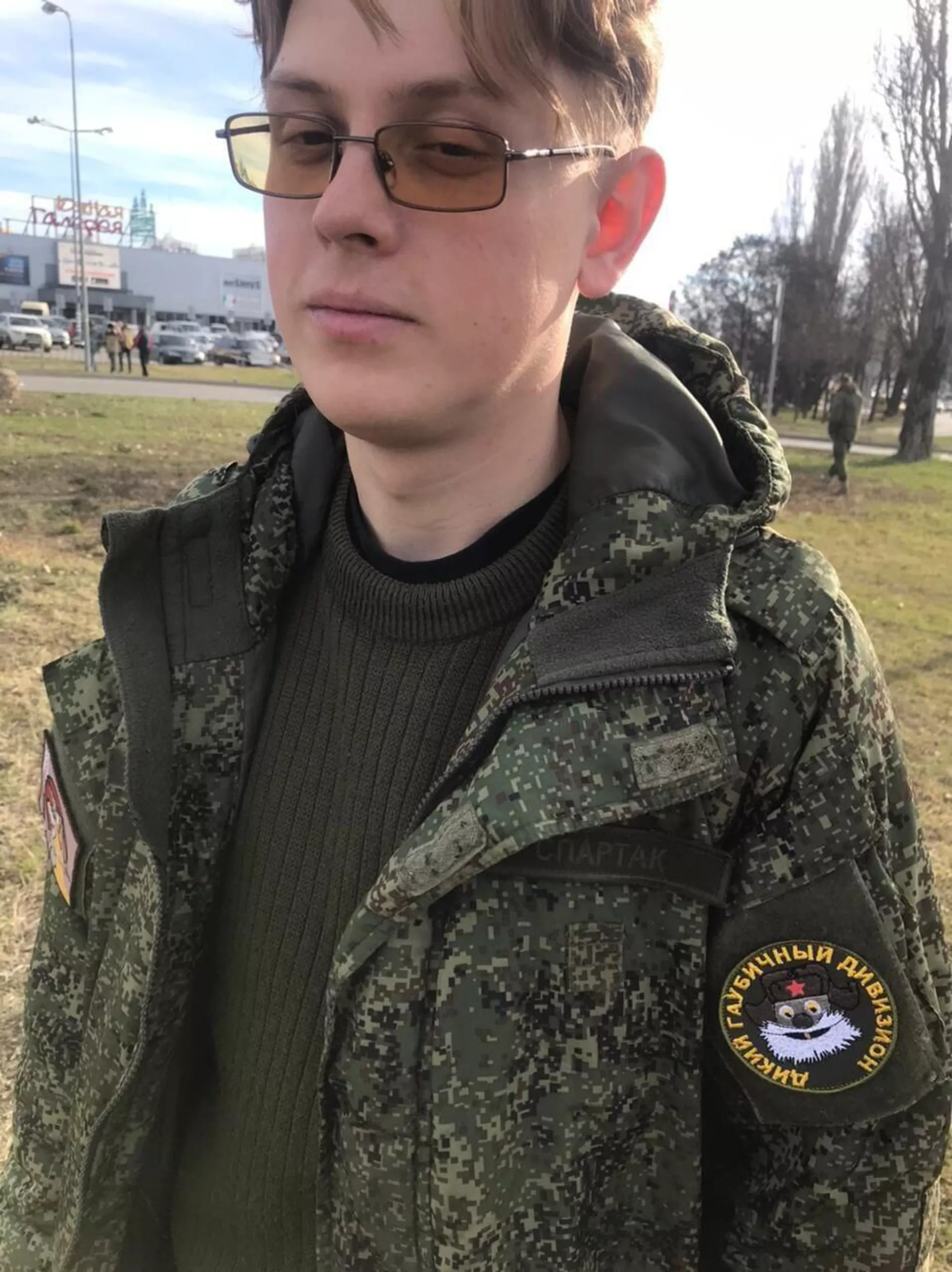 В Бахчисарае простились с героем спецоперации Генрихом Паюком - РИА Новости, 1920, 15.07.2023