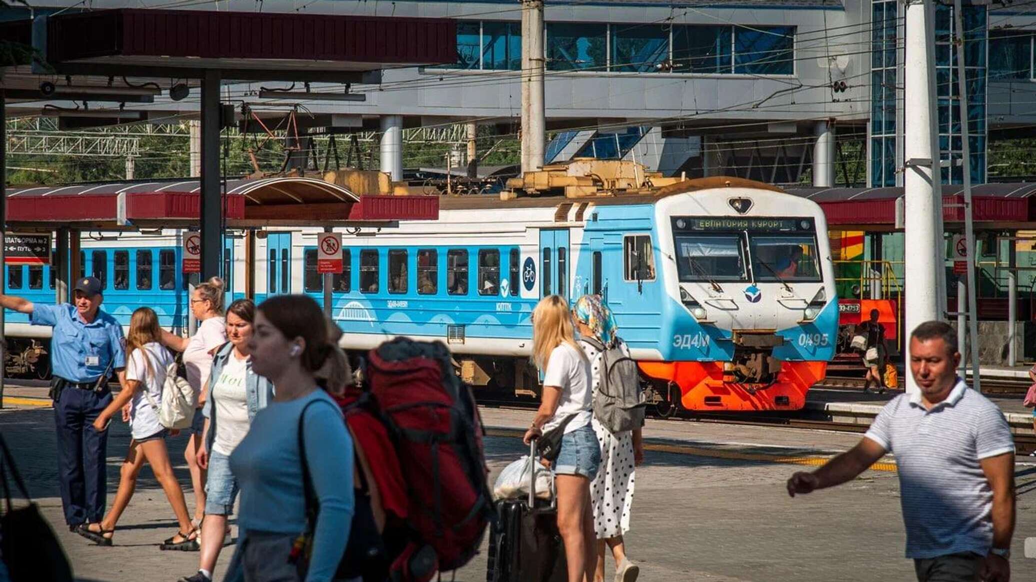 В Крыму меняется расписание пригородных поездов на апрель - РИА Новости  Крым, 17.04.2024