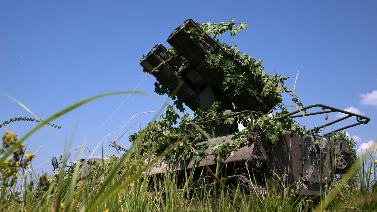 Украинский воздушный шар сбили над территорией Курской области - РИА  Новости Крым, 16.04.2024