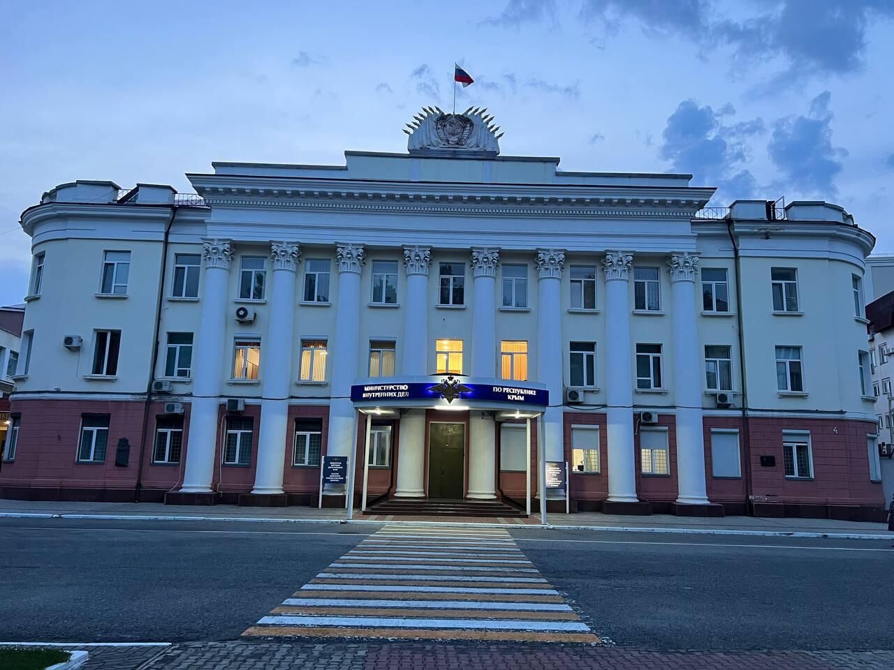 В Симферополе скончался от травм сотрудник полиции - РИА Новости Крым,  27.07.2023