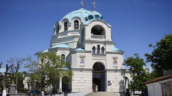 Как в Крыму учат звонарей для храмов
