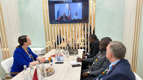 Севастополь будет сотрудничать с африканским Энтеббе в торгово-экономической сфере
