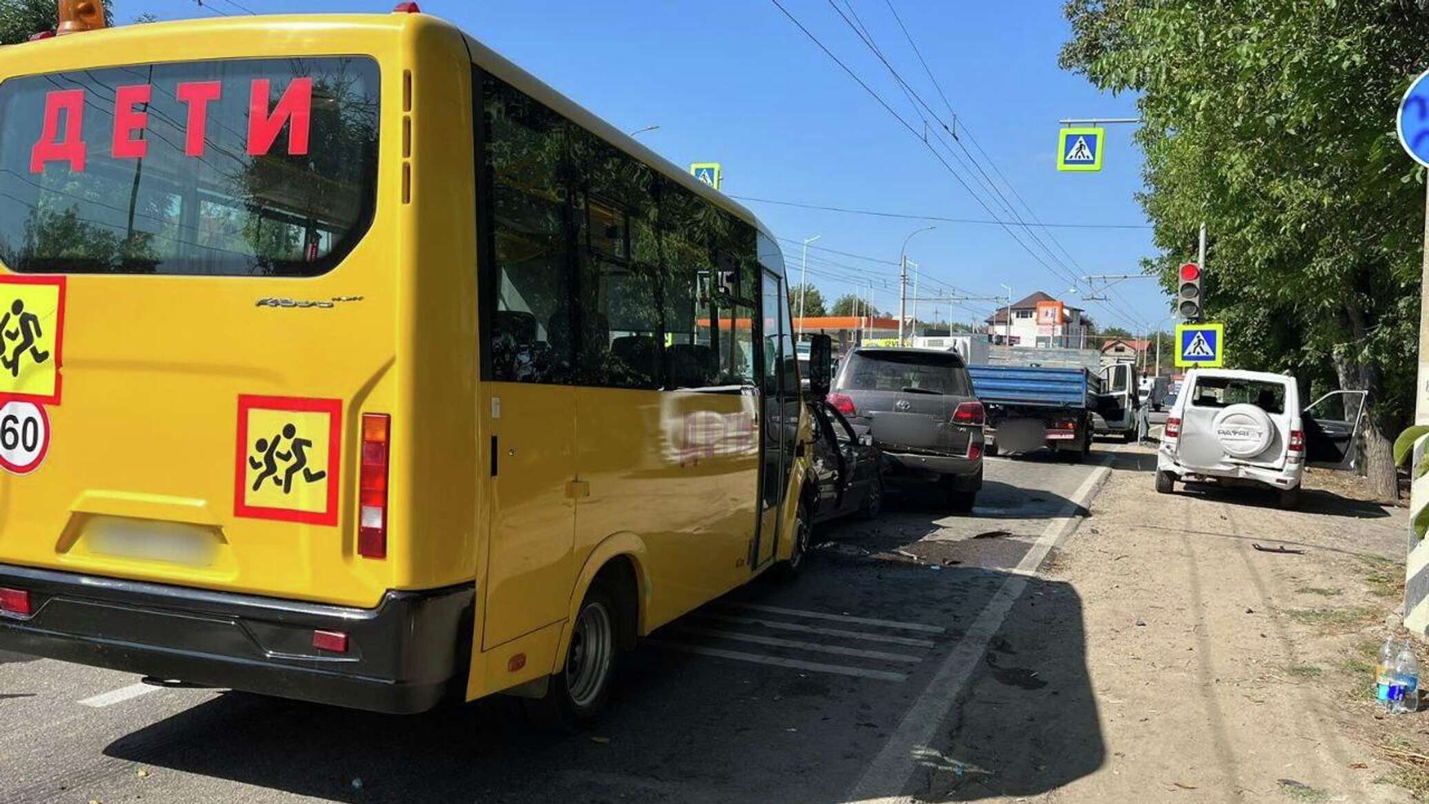 Массовое ДТП произошло под Симферополем – пострадали пассажиры автобуса -  РИА Новости Крым, 23.08.2023