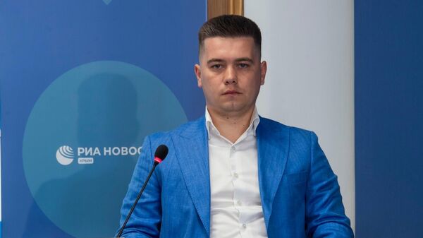 Оппозиционный украинский политик, политолог Александр Лазарев