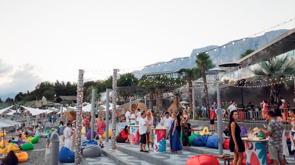 Первый пляжный гастрономический фестиваль Гастролис в Крыму