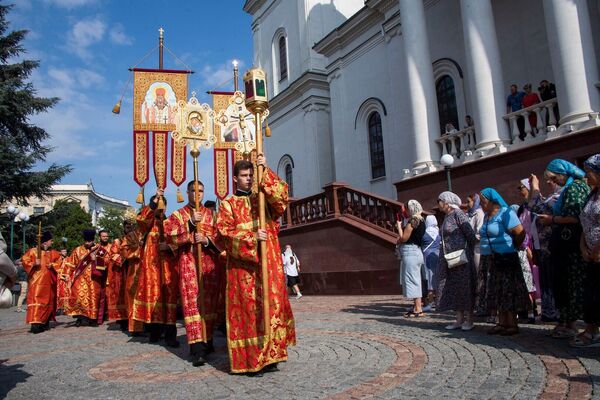 Прибытие святых мощей Георгия Победоносца в Крым
