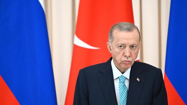  Президент Турецкой Республики Реджеп Тайип Эрдоган во время совместной с президентом РФ Владимиром Путиным пресс-конференции
