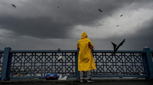 Дождь в Стамбуле. Фото AFP