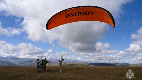 Федор Конюхов и Игорь Потапкин установили рекорд высоты для экипажа паралета из двух человек