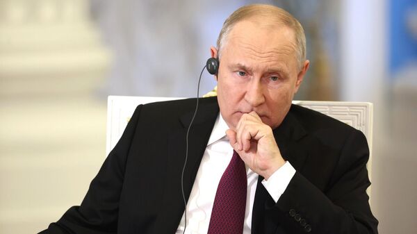 Президент России Владимир Путин дал интервью Медиакорпорации Китая