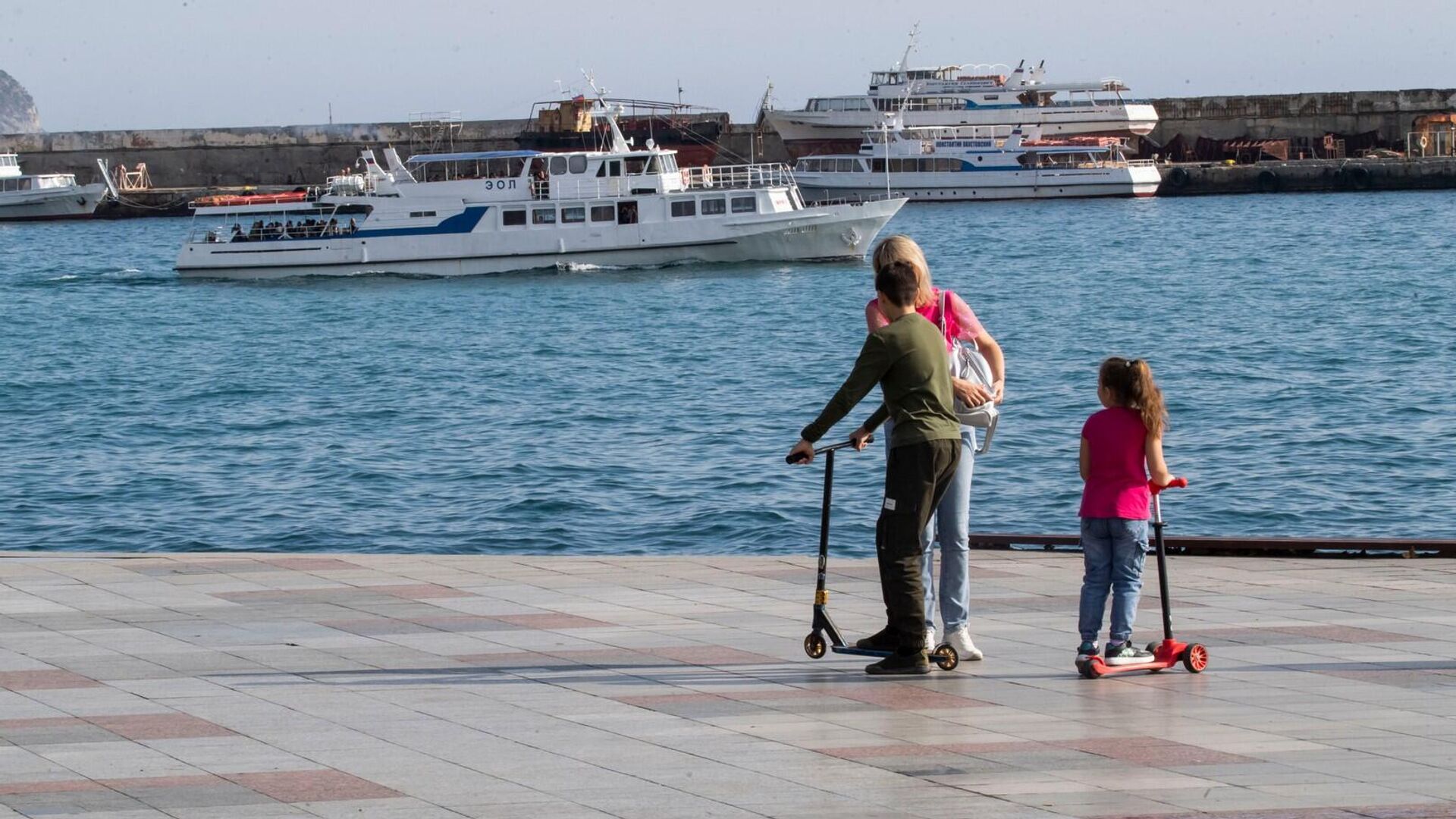 На набережной Ялты - РИА Новости, 1920, 24.12.2023