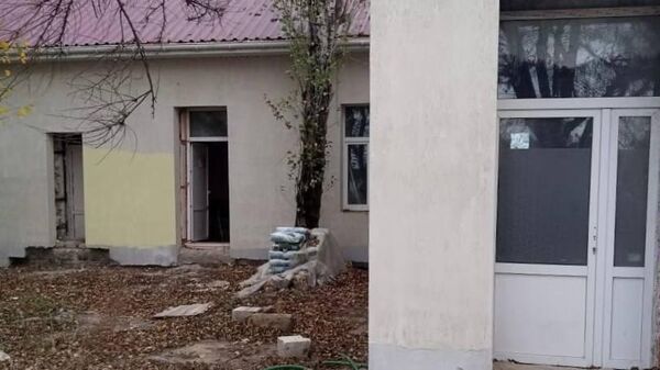 Подрядчик оштрафован на 1,6 миллиона за просрочку ремонта поликлиники на севере Крыма