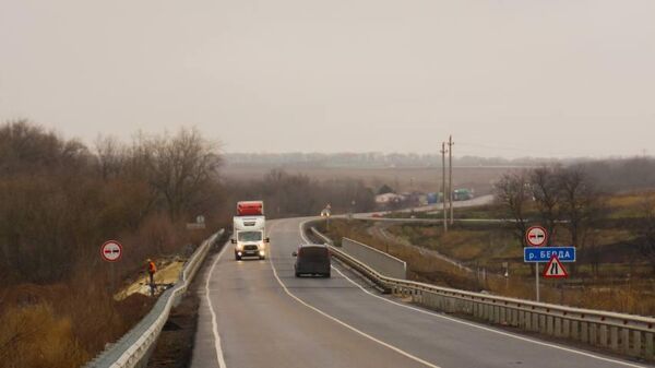 Мост в составе сухопутного маршрута из Ростовской области в Крым