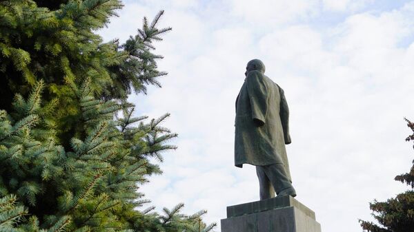 Памятник Ленину отреставрируют в Керчи