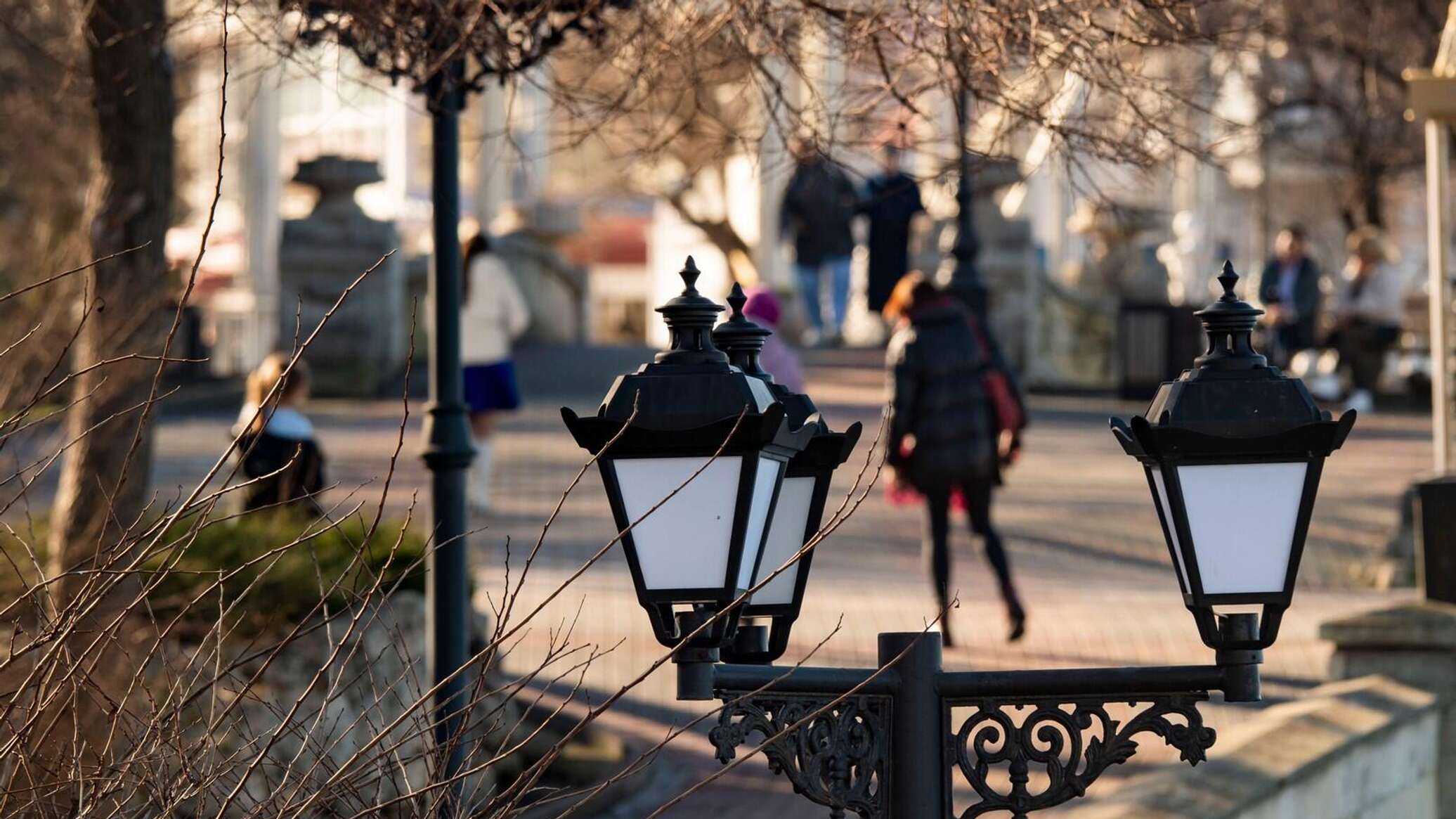 Рекордно теплый февраль: в Крыму температура значительно превысила норму -  РИА Новости Крым, 07.03.2024