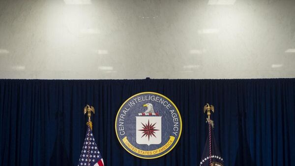 Эмблема Центрального разведывательного управления в штаб-квартире ЦРУ в Лэнгли, штат Вирджиния. Фото AFP